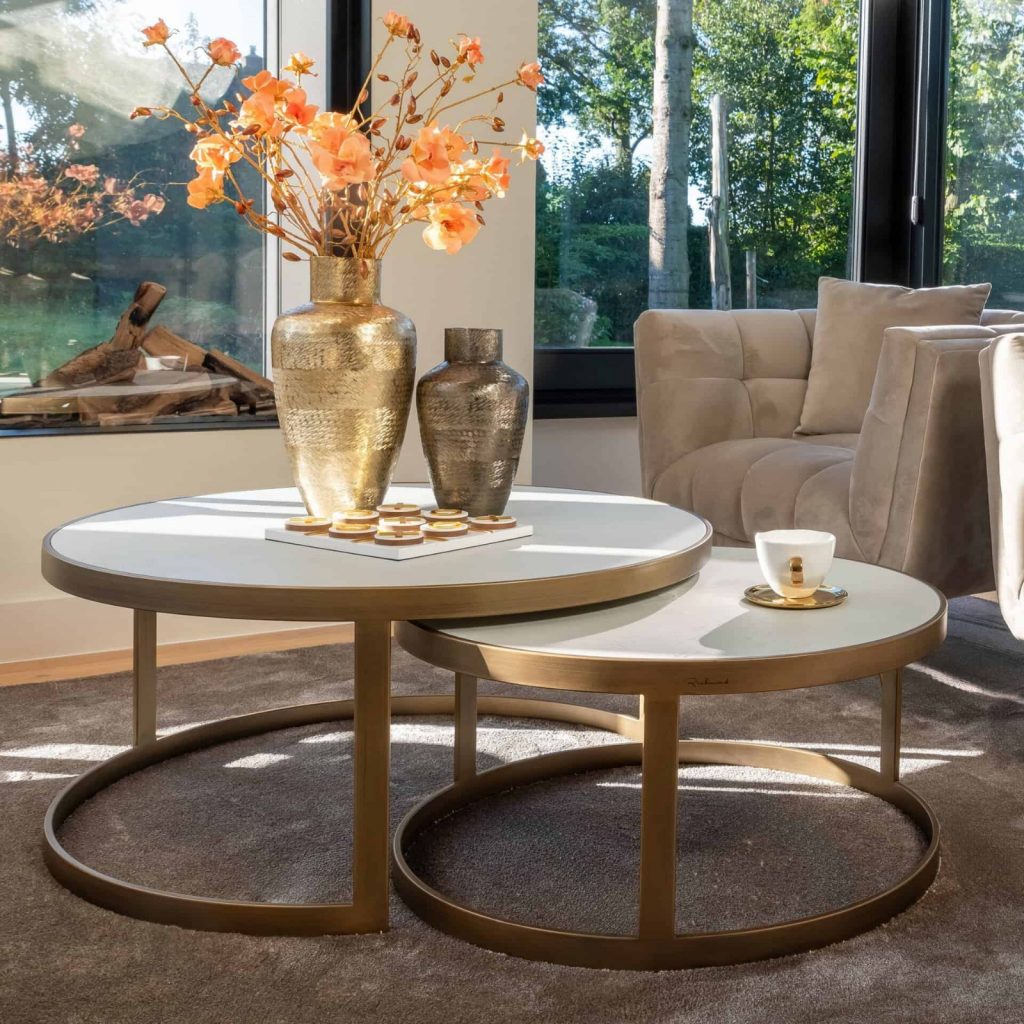 Mobilier design contemporain à Antibes
